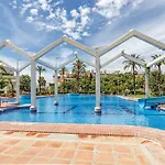Wonderful In Benalbeach 公寓 贝纳尔马德纳