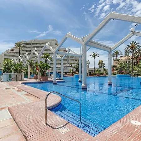 Wonderful Benalbeach Recently Refurbished Apartment Benalmadena