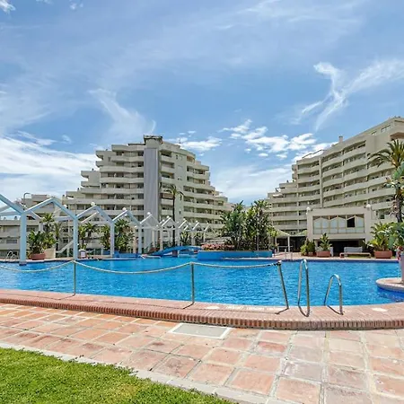 Wonderful In Benalbeach *
